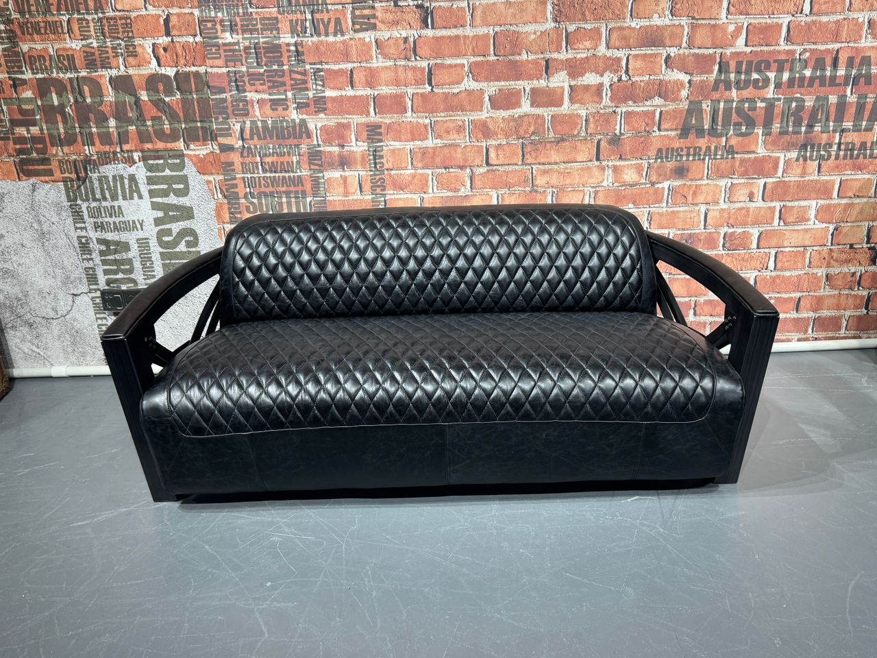 Dom Sofa 3 Seater